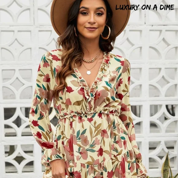 Retro Mix Floral Long Sleeve Ruffle Tiered Flowing V-neck Long Maxi Dress - Picture 4 of 10